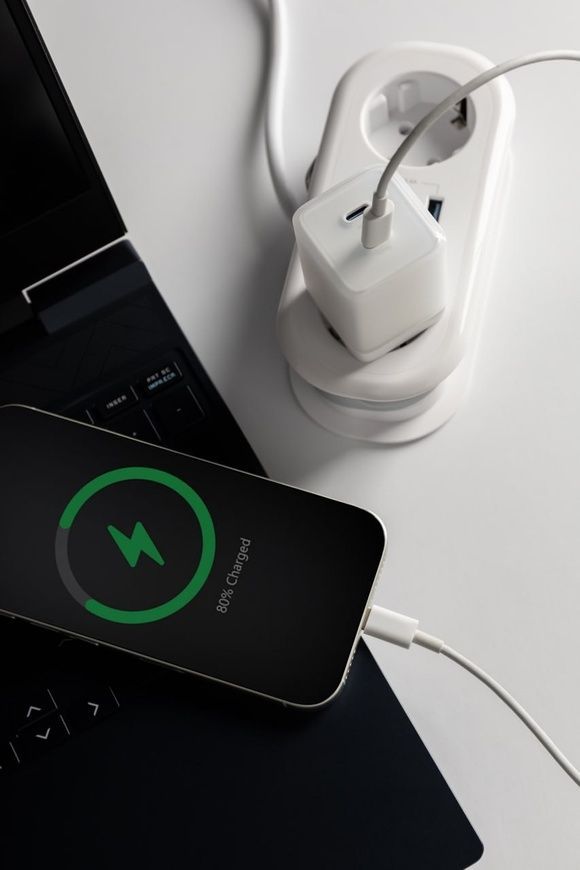 Зарядний пристрій Proove Pure GaN 30W з підтримкою швидкого заряджання для iPhone, Android та павербанків 0188 фото