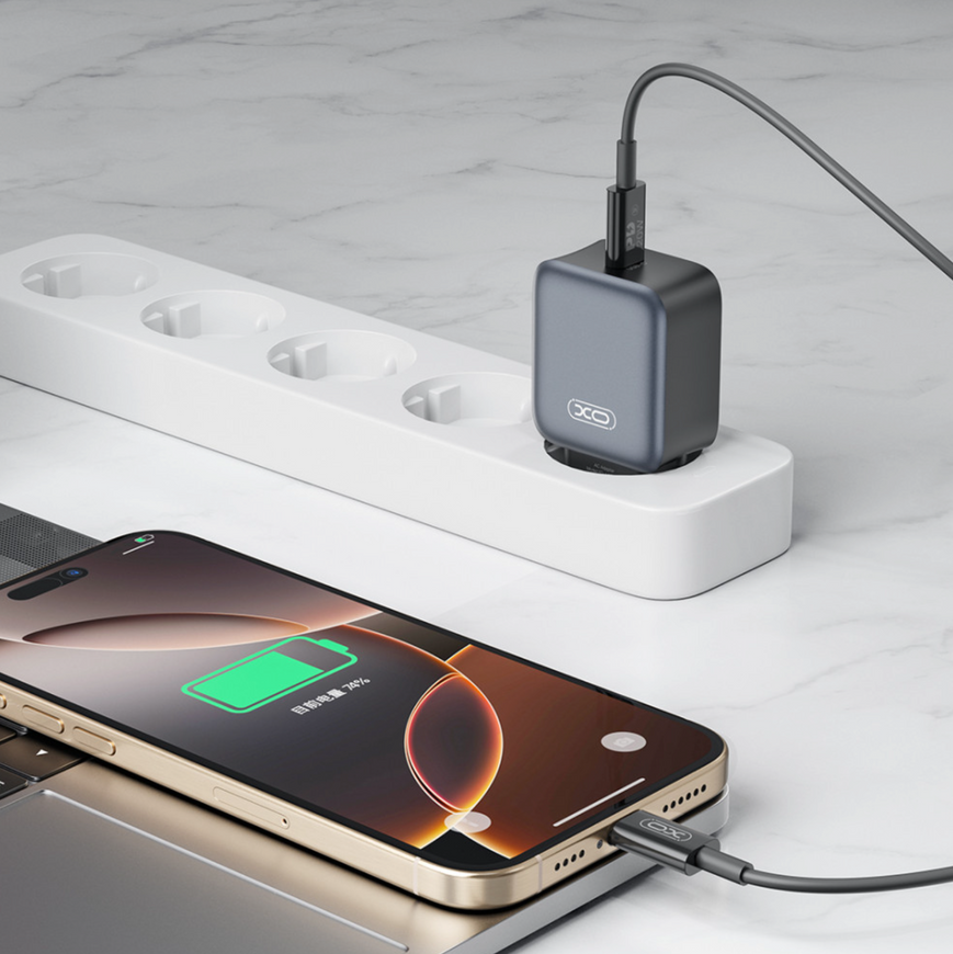 Универсальное быстрое зарядное устройство XO L155 Type-C 30W для iPhone и Android 0184 фото